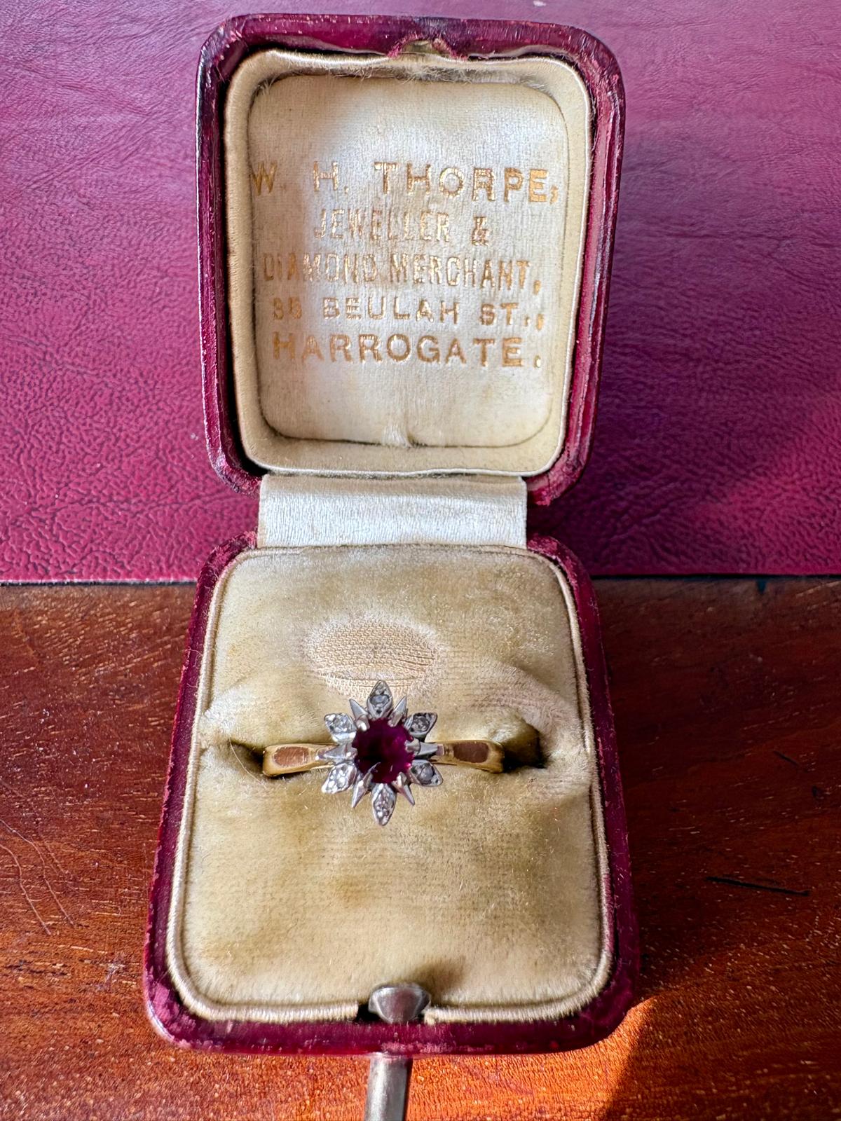 Sweet Vintage 18ct Gold, Ruby and Diamond Cluster Ring