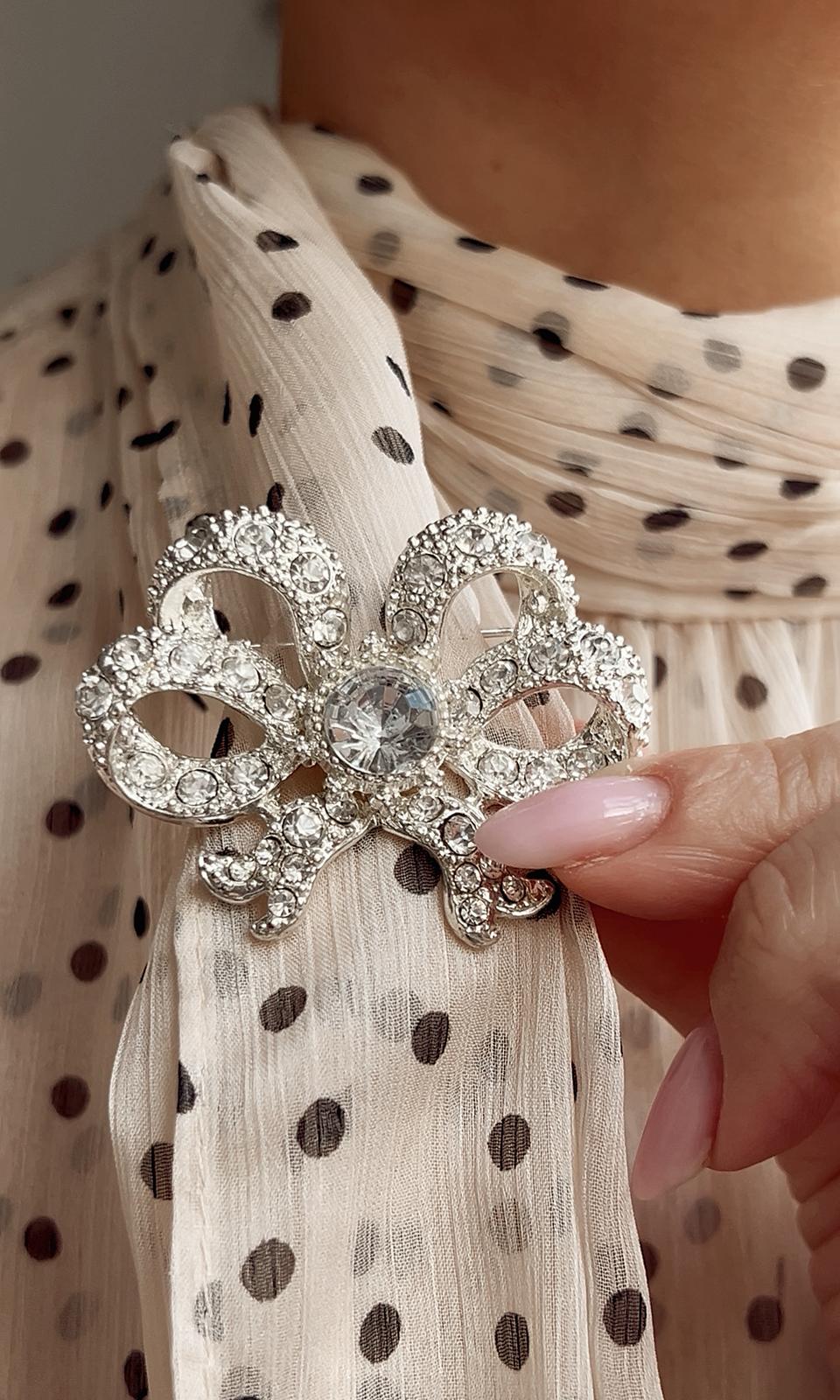 Queen Victoria's Small Bow Brooch Replica