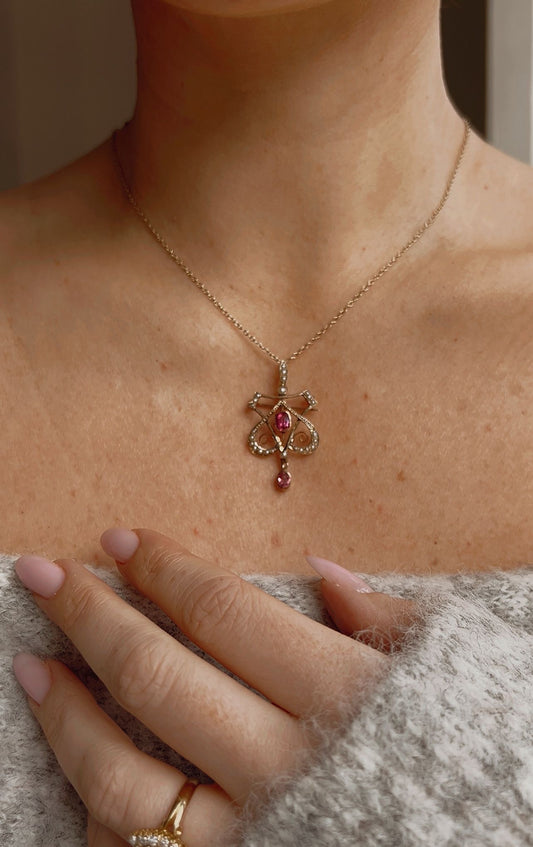 Stunning Early 20th Century 9ct Gold, Pink Tourmaline and Split Pearl Pendant/brooch