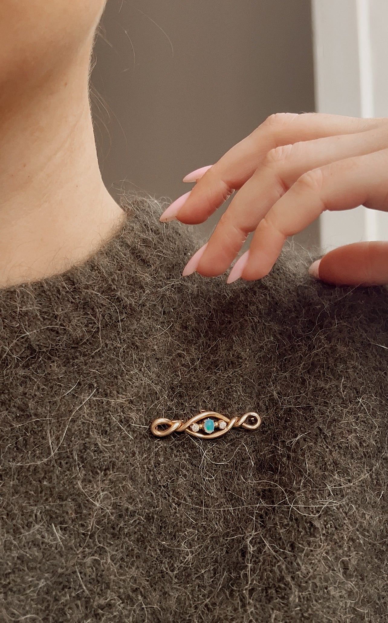 Beautiful Antique 15ct Gold, Water Opal and Diamond Brooch