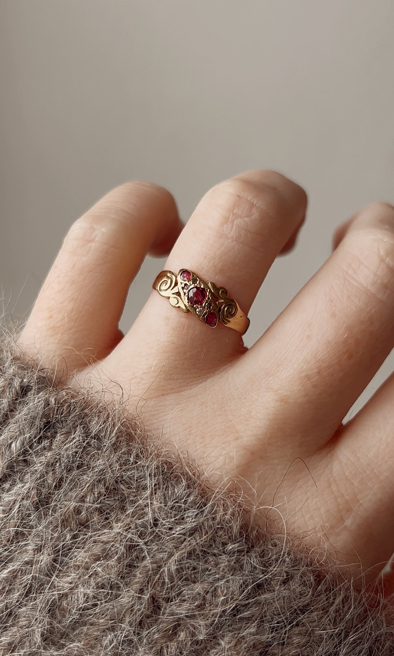 Pretty Early 20th Century 18ct Gold, Ruby and Diamond Ring