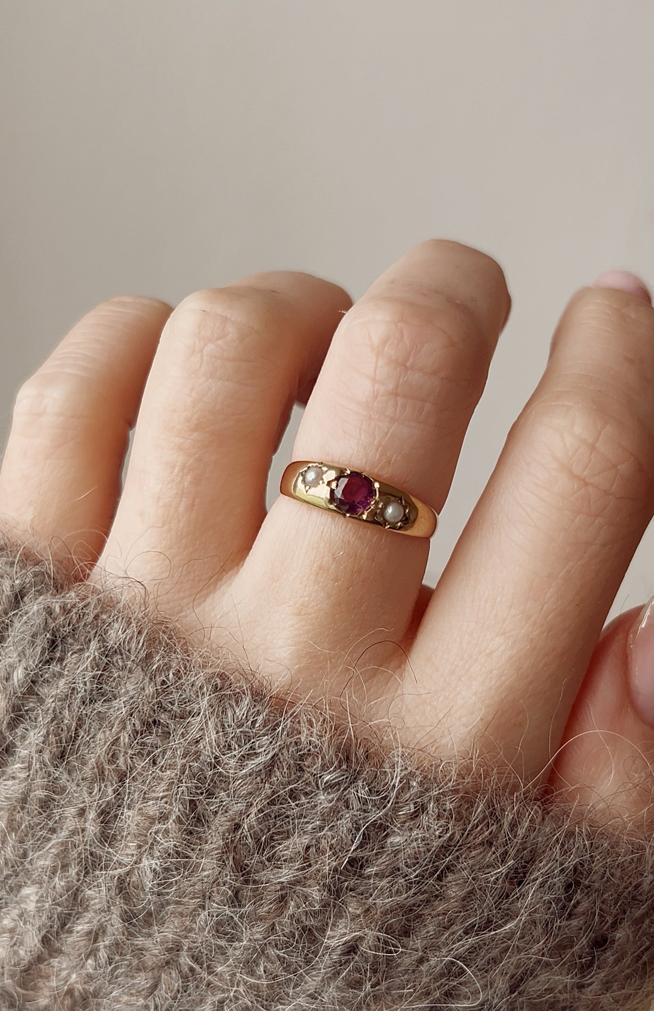 Wonderful Gold, Garnet and Pearl Starburst Ring
