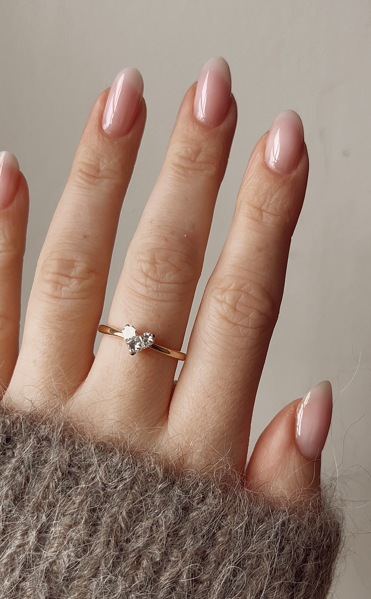 Wonderful Modern Gold and Diamond Heart Ring