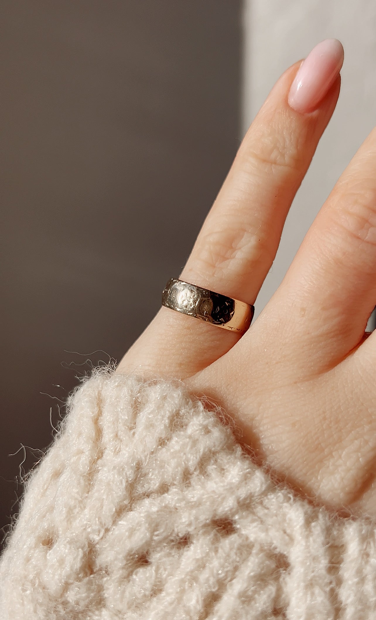 Lovely Vintage 9ct Yellow Gold Pinkie Ring