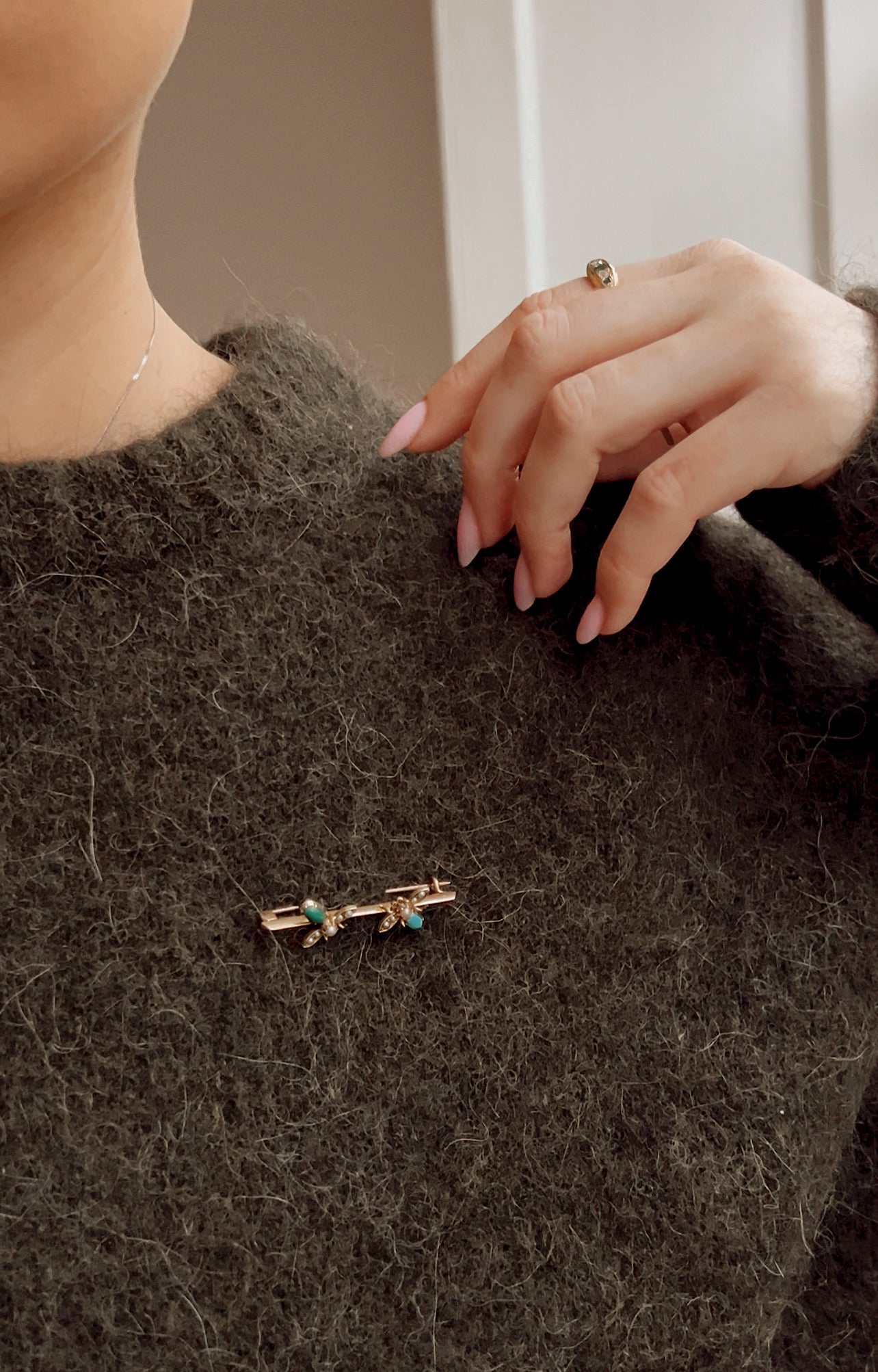 Gorgeous Early 20th Century 15ct Gold Turquoise and Split Pearl Insect Bar Brooch