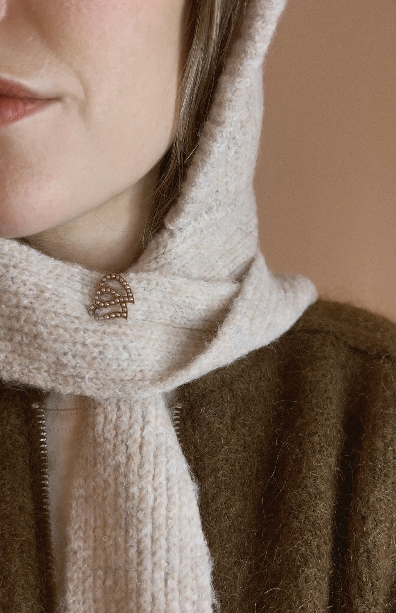 Early 20th Century Split Pearl Double Heart Brooch