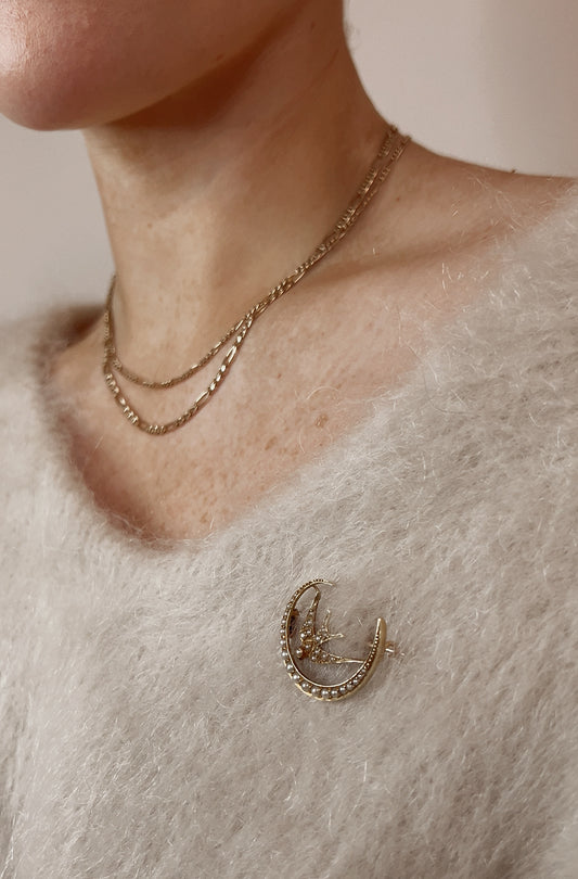 Edwardian 9ct Gold Crescent and Swallow Split Pearl Brooch