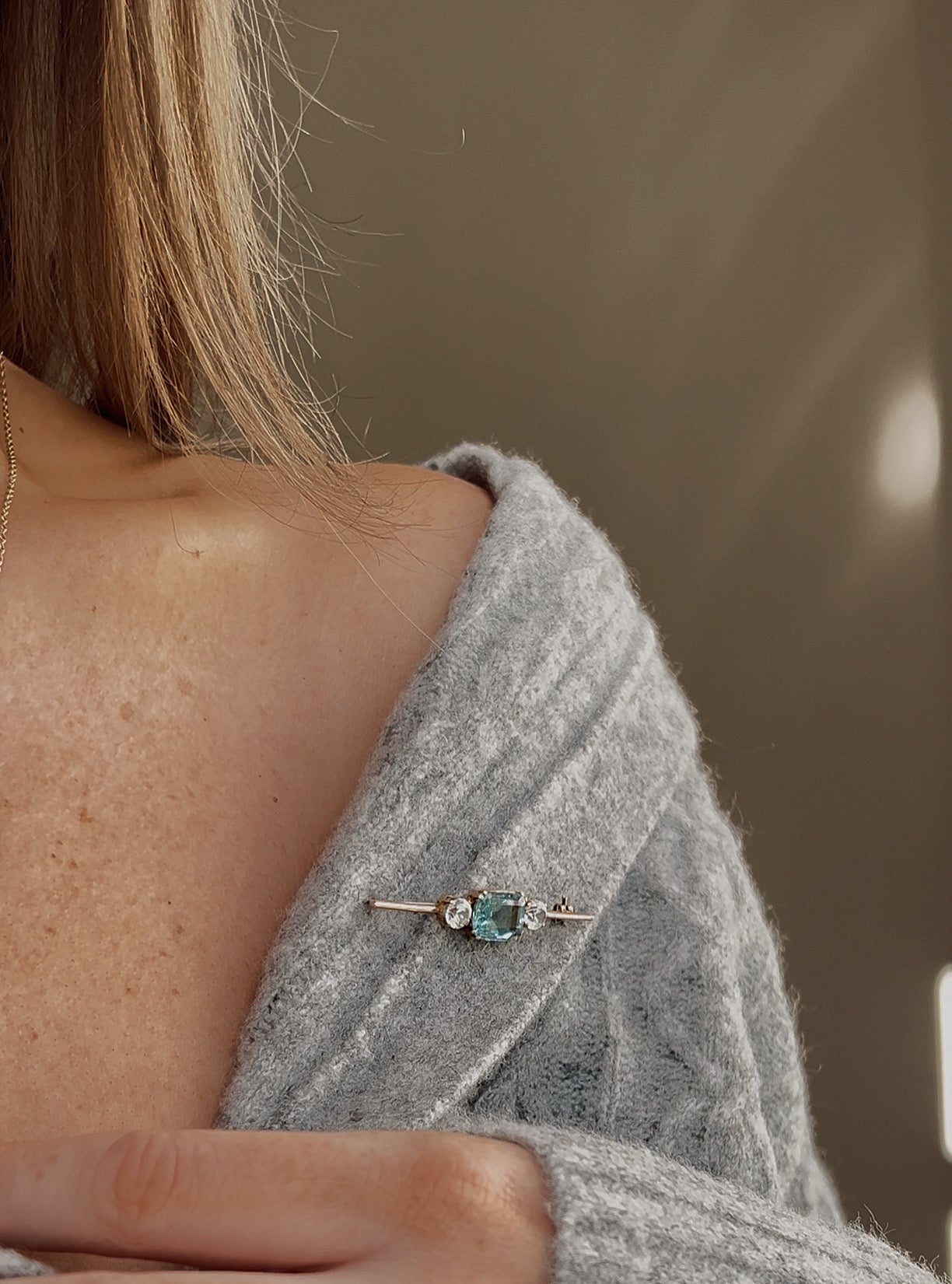 Stunning Early 20th Century Aquamarine and Zircon Brooch