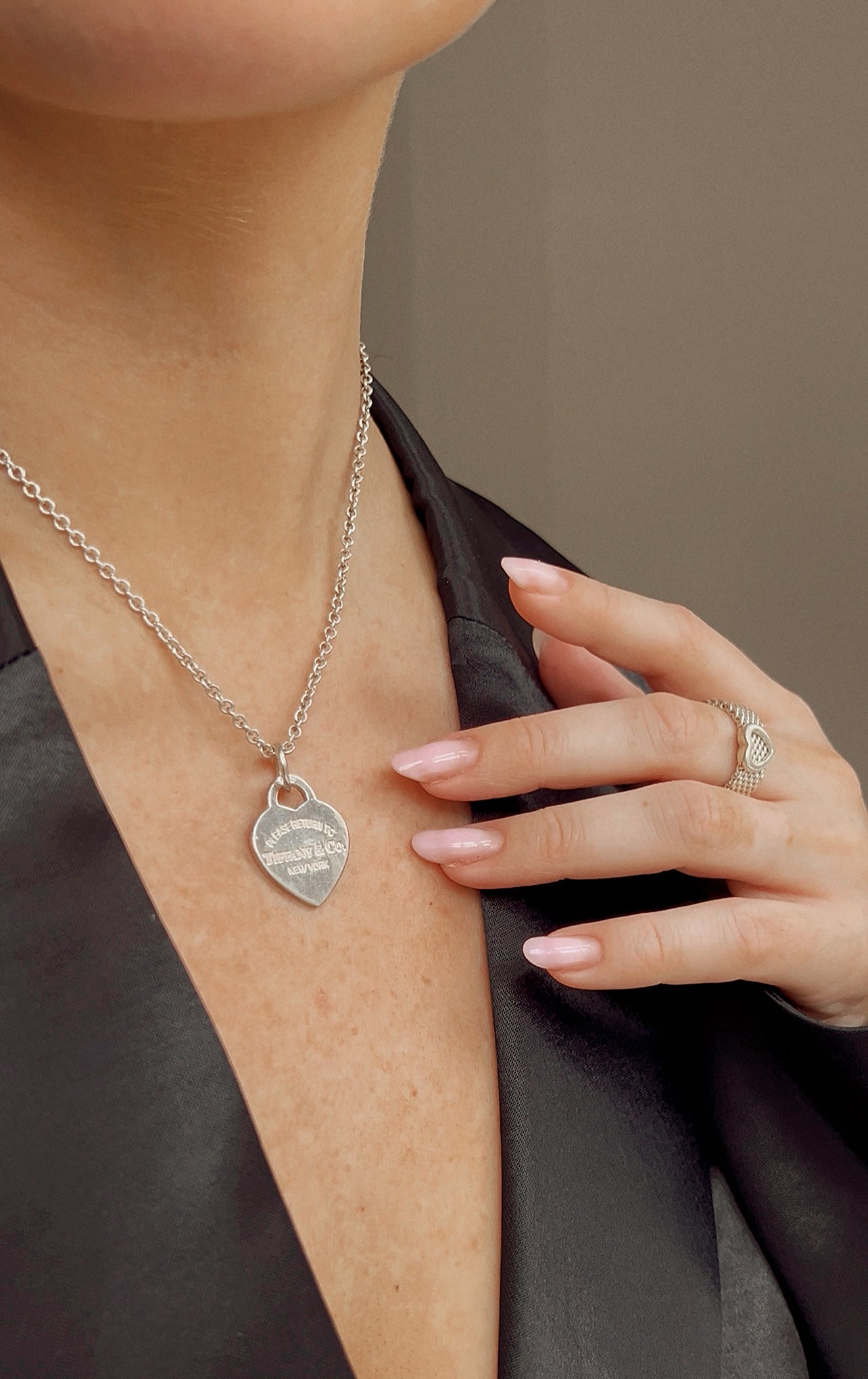 Tiffany & Co. Return to Tiffany Sterling Silver Medium Heart Pendant Necklace