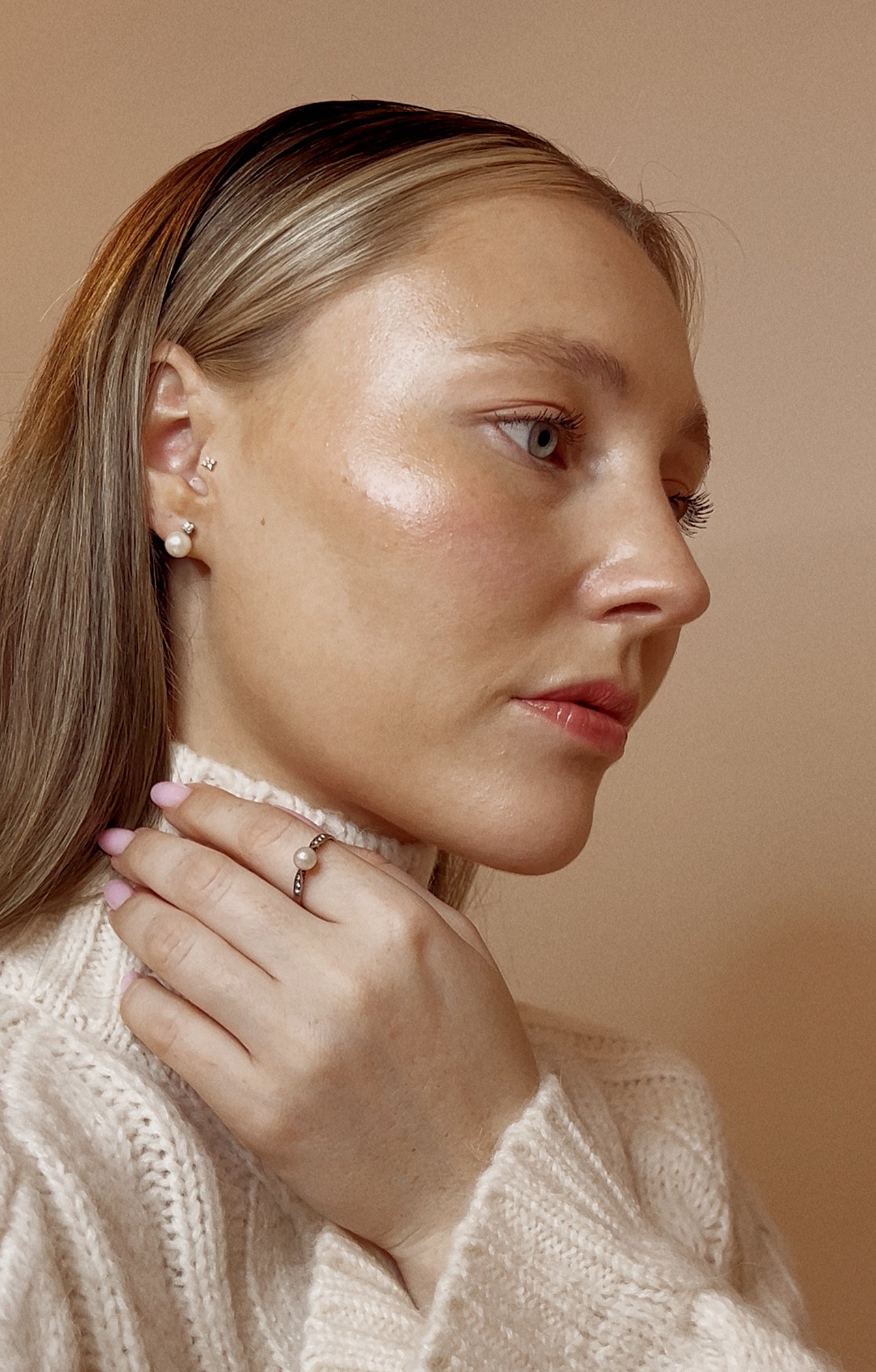 Classic Pearl and Diamond Earrings