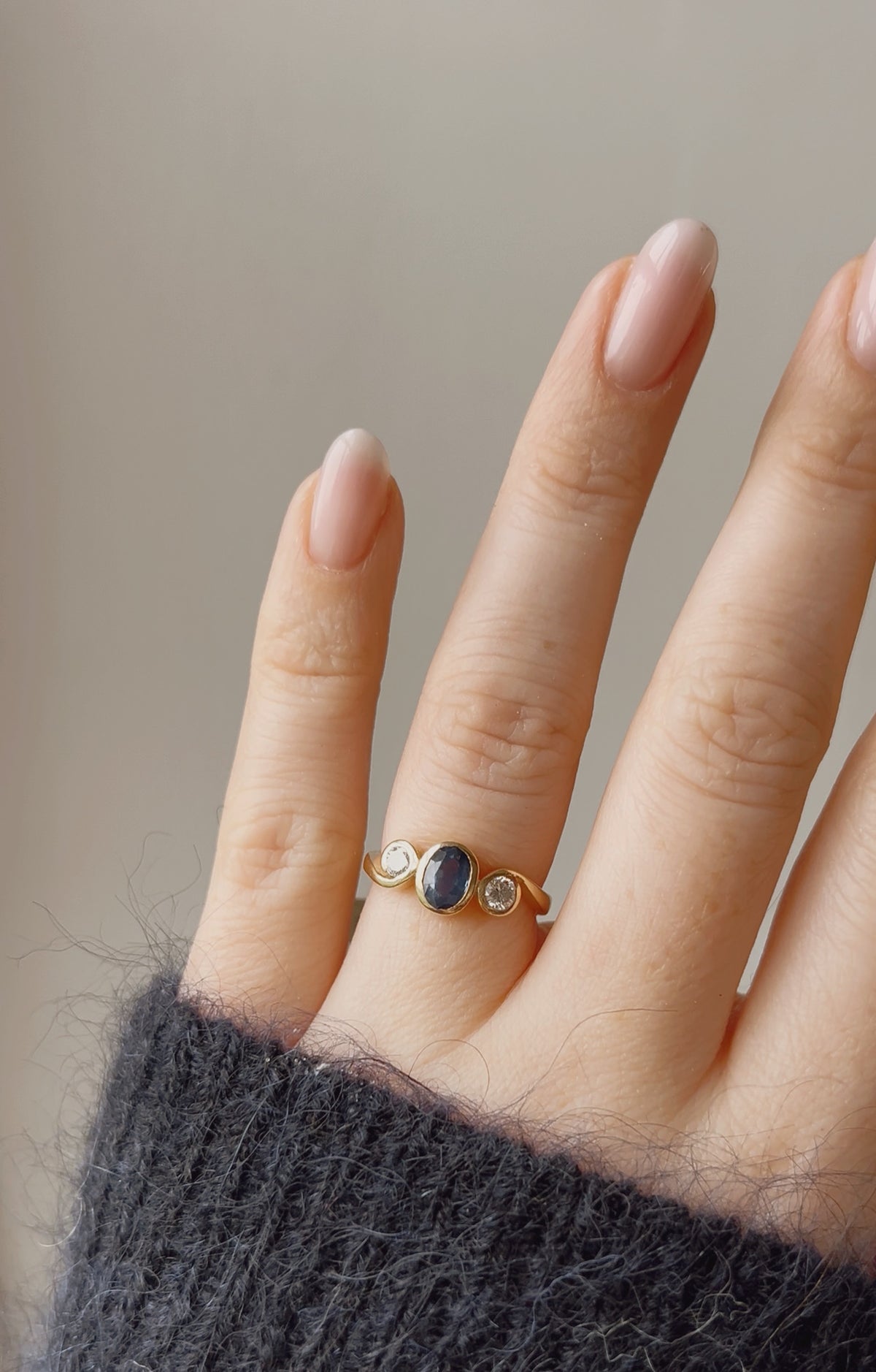 Wonderful Vintage Gold, Blue Sapphire and Diamond Ring