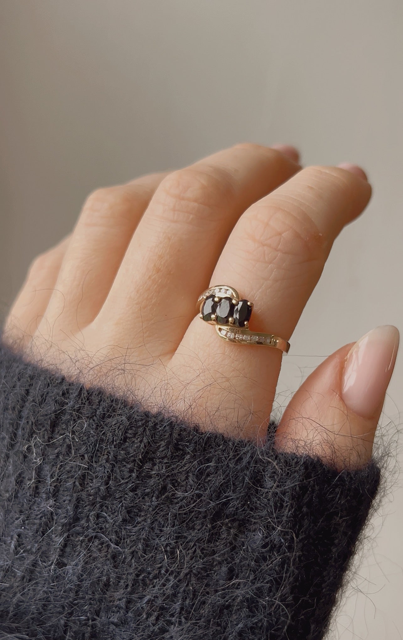 Lovely Modern 9ct Gold, Blue Sapphire and Diamond Dress Ring