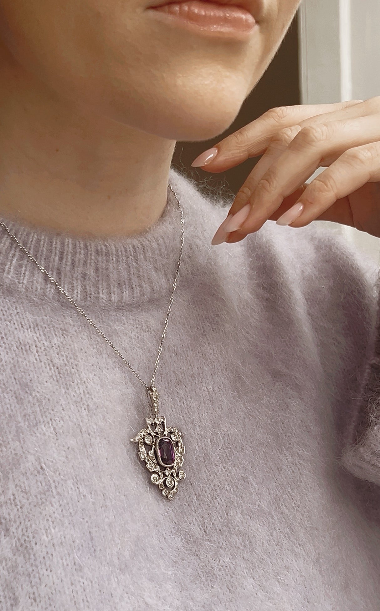 Gorgeous Early 20th Century Purple and Clear Paste Pendant