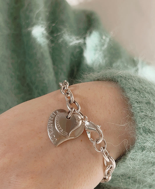Stunning Tiffany & Co. Double Heart Bracelet