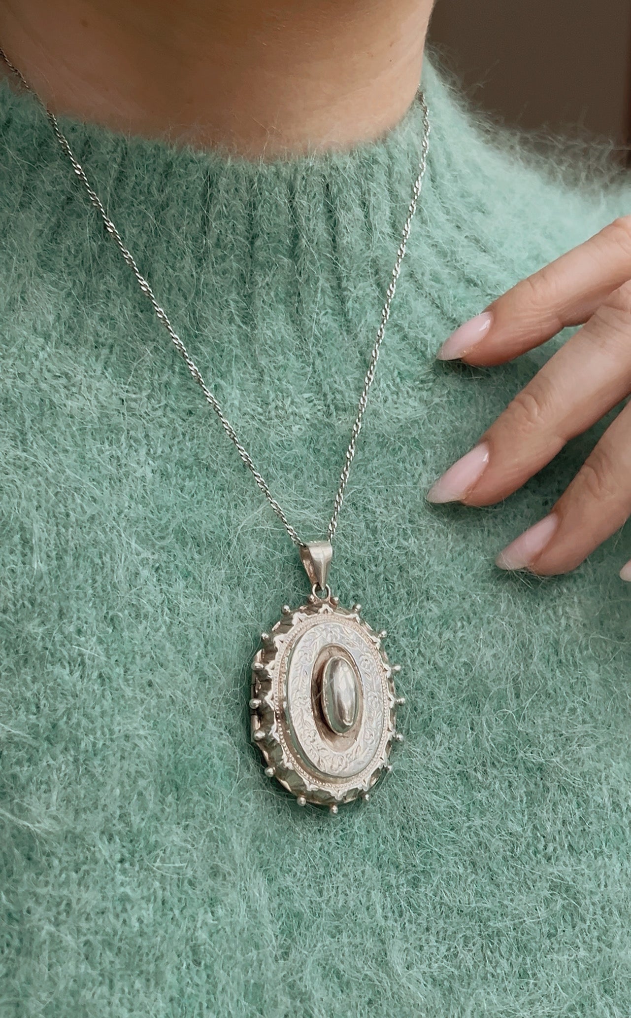 Gorgeous Late 19th Century Silver Locket