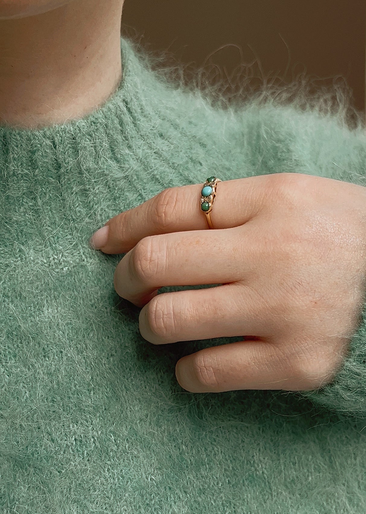 Gorgeous Art Deco 18ct Gold, Turquoise and Diamond Ring