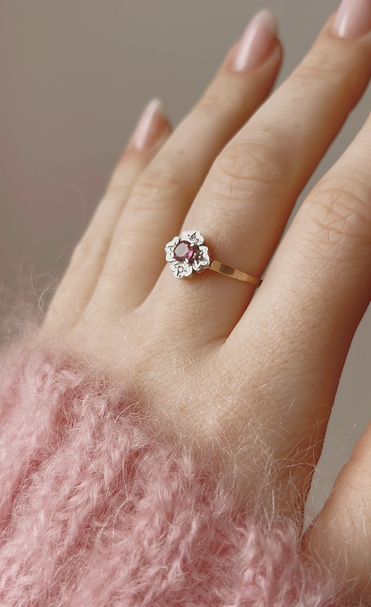 Sweet Vintage 9ct Gold Pink Sapphire and Diamond Ring