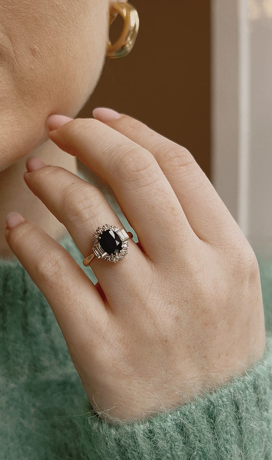 A Very Gorgeous 18ct Gold, Dark Green Sapphire and Diamond Cluster Ring