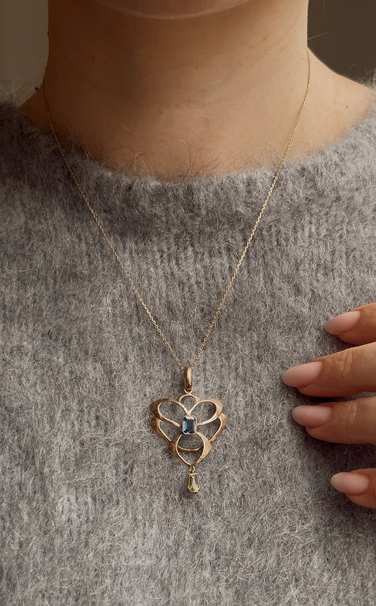 Wonderful Edwardian 9ct Gold, Blue Sapphire and Peridot Pendant