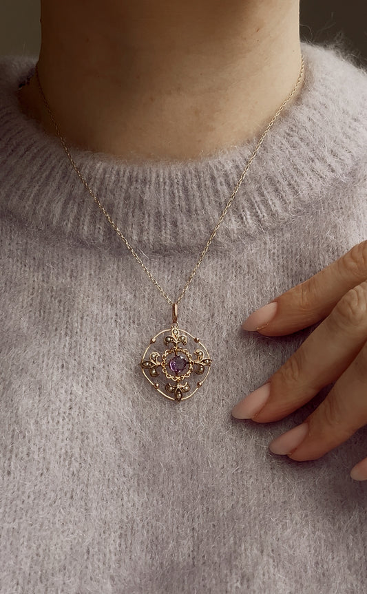 Gorgeous Early 20th Century 9ct Gold Amethyst and Split Pearl Pendant