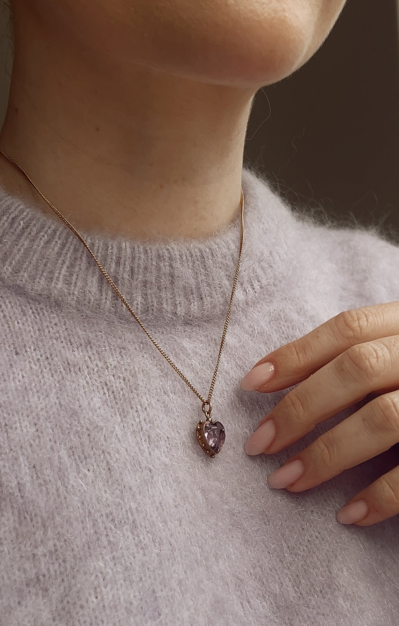 Stunning Victorian 9ct Gold Amethyst Heart Pendant and Gold Chain