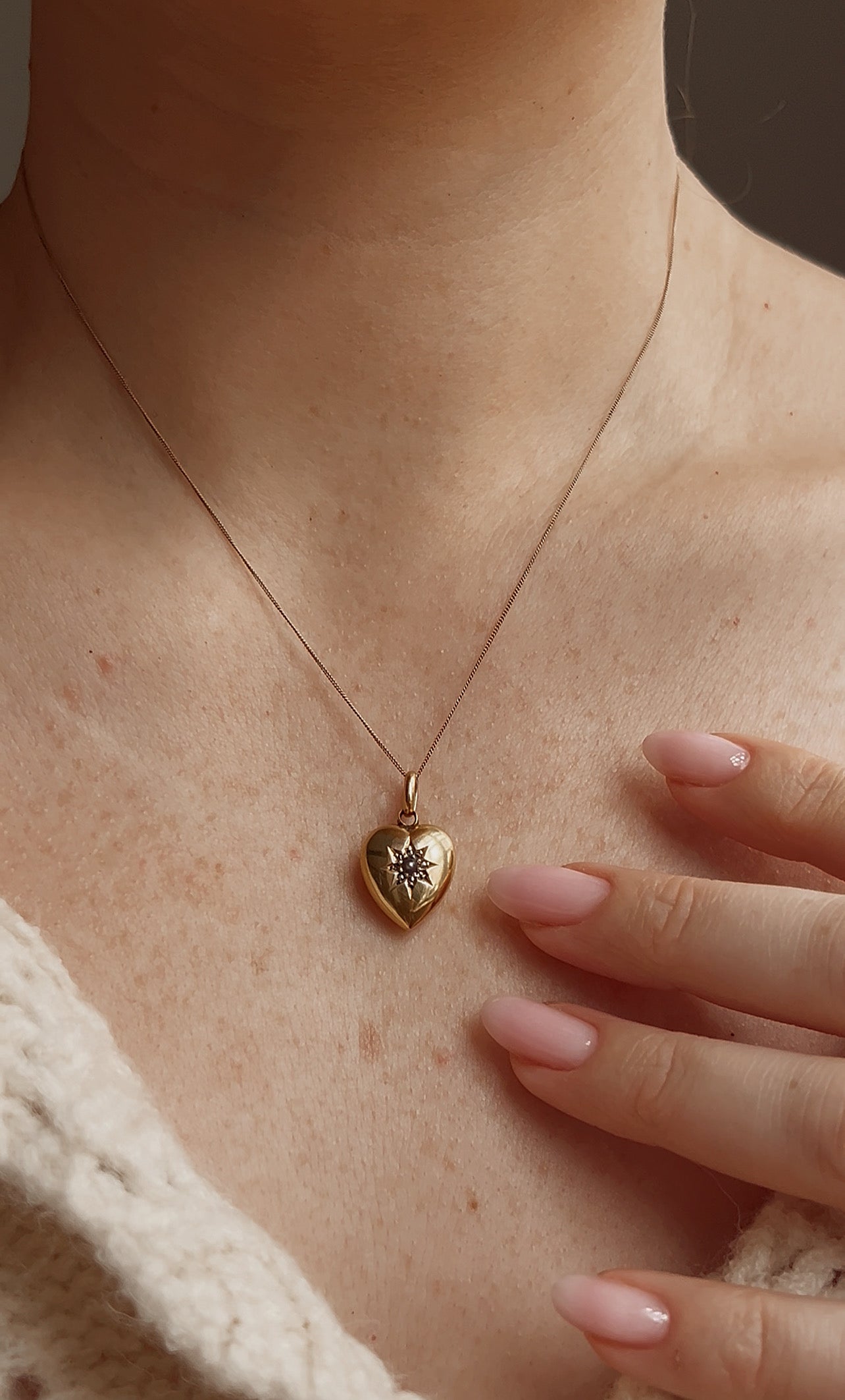 Lovely Victorian 15ct Gold Split Pearl and Diamond Heart Pendant