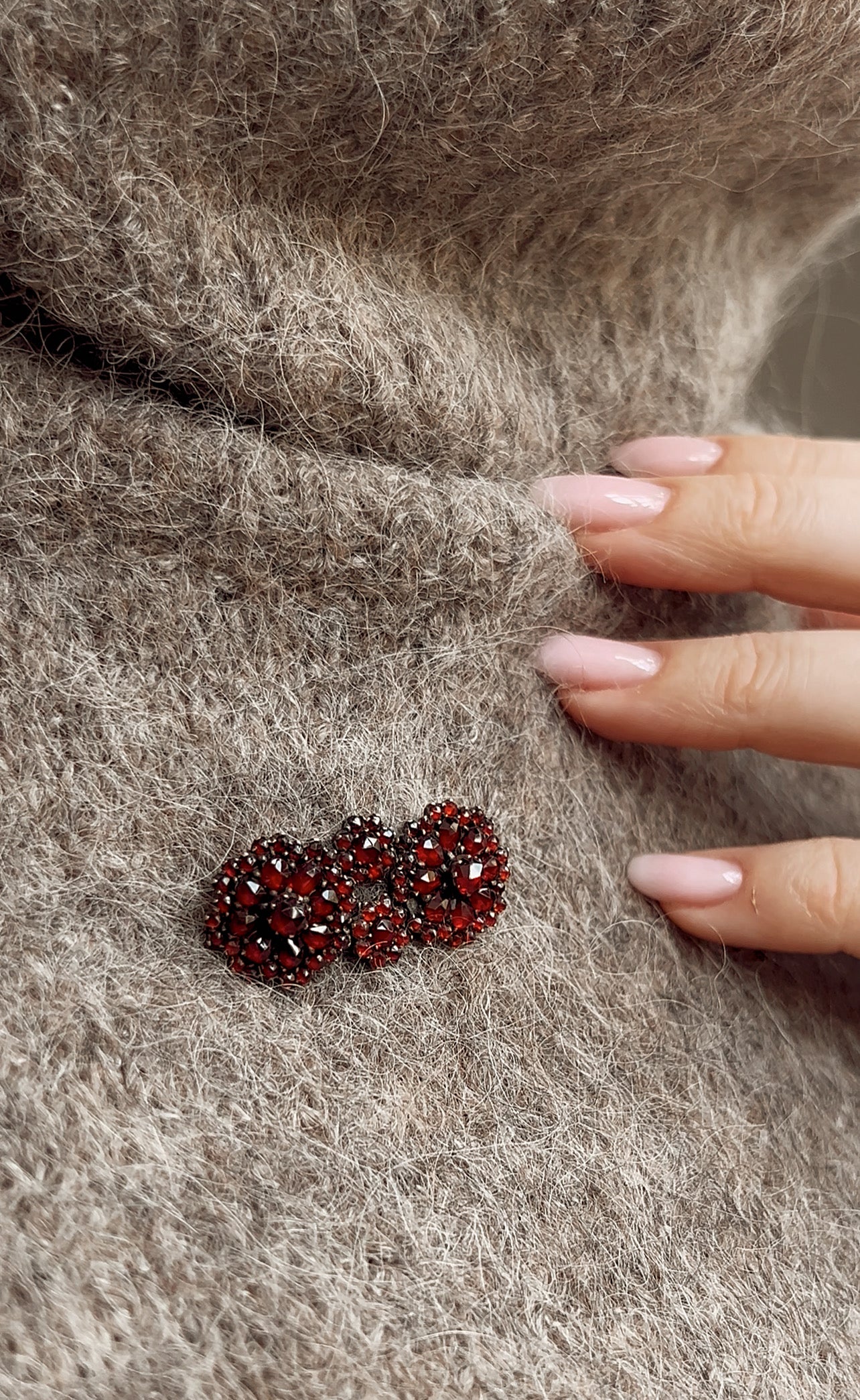 Lovely Antique Garnet Brooch